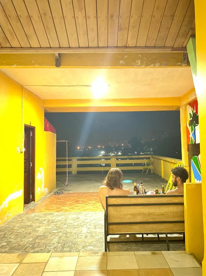 Over The Moon Hostel Ban Houayxay Exteriér fotografie